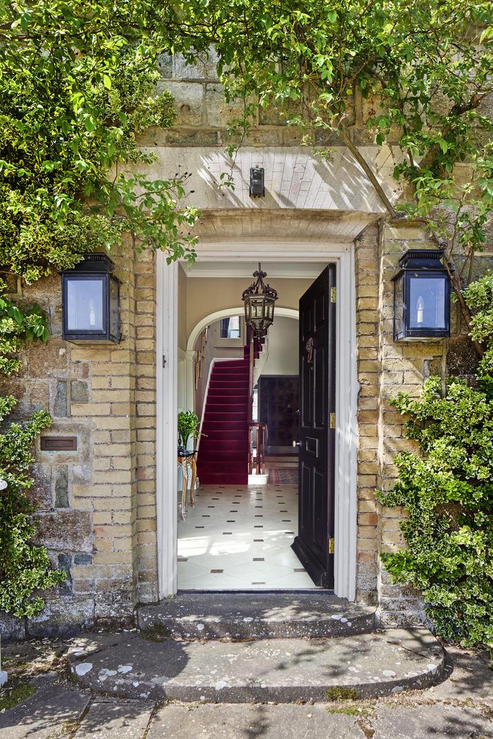 Saltwood House - Image 5